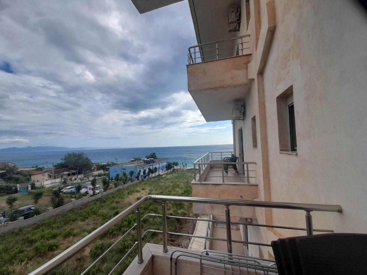 Dhanil Hotel Borsh - Himare Esterno foto